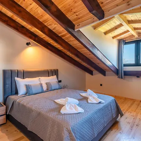 Kalimoukos * Corfu (city)